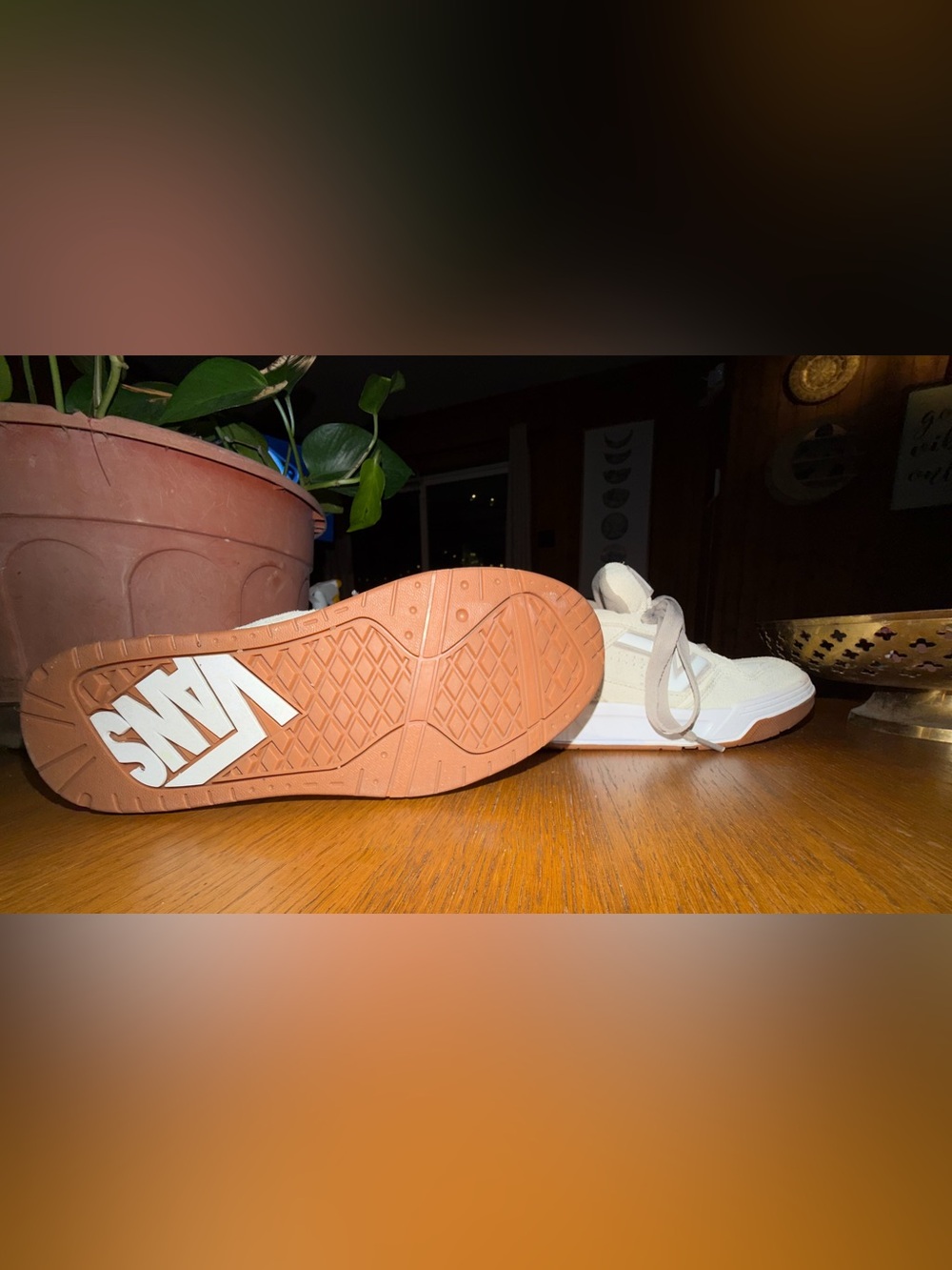 Vans Suede Sneakers in Light Beige with Gum Sole - Picture 4 of 5